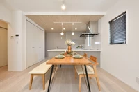 ユニエクセラン舞の里 2号地 ダイニング