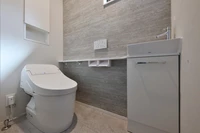 ユニエクセラン舞の里 1号地 1Fトイレ